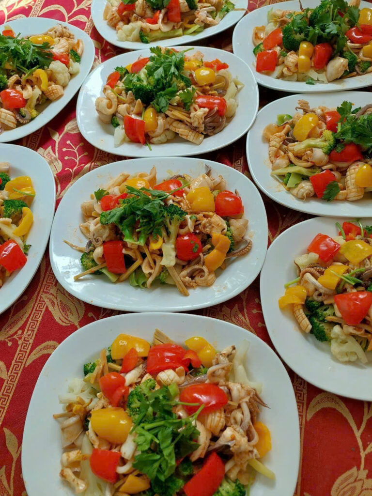 Dịch Vụ Đặt Tiệc Thôi Nôi, Đầy Tháng Tại Nhà Trọn Gói -